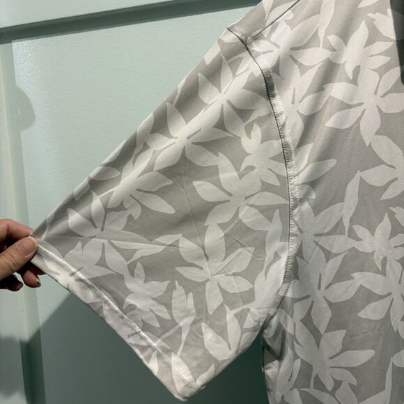 Simply Southern Polo Shirt Men Sz XL Gray Cream Floral Leaf Print Beach Resort - Picture 5 of 11